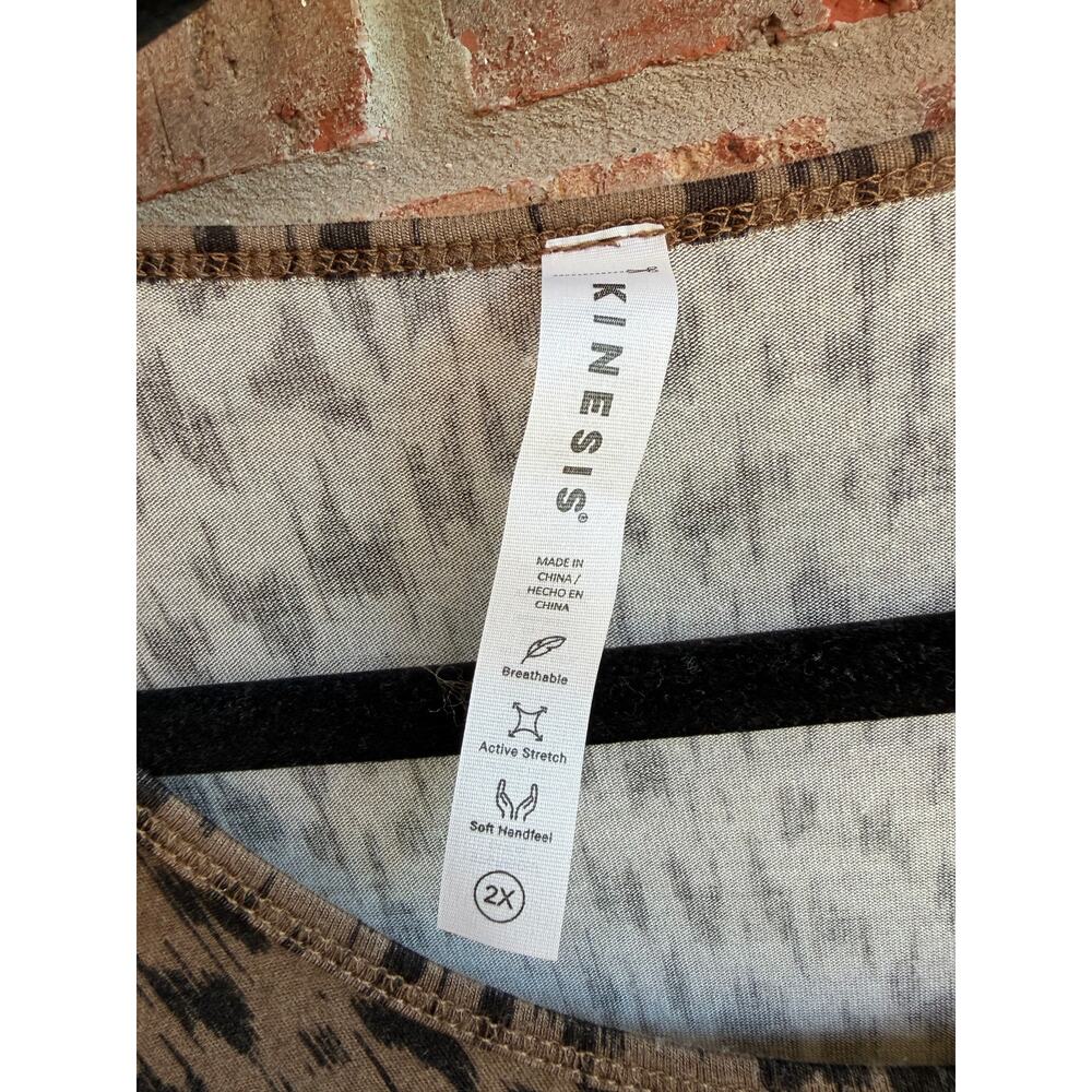 Kinesis Womens Brown Black Leopard Active Stretch Long Sleeve Tunic Tops 2X NWT - Picture 3 of 3